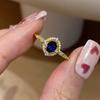 Anel de zircão azul royal requintado de nicho moda feminina distintivo luz de luxo para todos os jogos high-end sense empilhado anel de dedo aberto