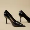Tacones altos para mujer, tacones de aguja, colección de principios de otoño 2026, zapatos planos de punta fina, versátiles y elegantes, cómodos para usar todo el día, zapatos de trabajo profesionales, negros