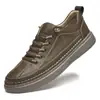 Outono Transfronteiriço Novo Masculino Tamanho Grande Sapatos de Couro de Vaca Vintage Sapatos Pequenos de Couro Moda Solado Macio Sapatos Casuais Sapatos Masculinos de Comércio Exterior