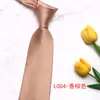 Corbata de color sólido en stock nueva corbata casual de negocios para hombre accesorios de traje 8 cm corbata hecha a mano fabricante de corbatas de color sólido
