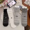 Calcetines de burbuja de encaje de color liso finos y lindos para verano, calcetines largos holgados estilo ballet modernos de moda para Instagram