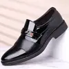 Zapatos de cuero para hombre transfronterizos, zapatos formales de negocios de alta gama, zapatos de cuero brillante de punta para hombre, transpirables, elegantes, zapatos casuales para hombre