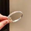 Diamantes Fragmentados de Galaxia~Sensación de Lujo Ligero y Gama Alta, Pulsera Redonda Incrustada de Diamantes, Exquisita y Versátil, Accesorio de Mano Elegante y a la Moda