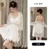 Rosa Sexy Espalda Abierta Con Cordones Tentación Plisada Satén Falda Grande Con Copas Bata Ropa de Casa J7431