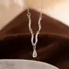 Collar de Plata de Ley 925 con Forma de Ola y Gota de Agua para Mujer, Lujo Ligero, Moda de Alta Gama, Sencillo y Versátil, Elegante Cadena para Clavícula