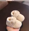 Zapatos para Bebé Pre-Caminante, Antideslizantes y Forrados de Felpa, para Niños y Niñas, 0-12 Meses, Otoño e Invierno, Zapatos Retro de Suela Suave para Niños Pequeños