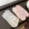 Guantes Japoneses Deportivos de Protección Solar, Longitud Extendida, Unisex, Estilo Delgado Primavera y Verano, Seda de Hielo, Sensación Fresca, Protección UV, Gris