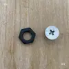 Tornillo del chasis de la máquina de cortar Kaisman, tijeras eléctricas de afilado automático, placa base de la máquina de cortar tela, tornillo de la cuchilla superior de la placa estable