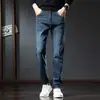 Jeans com Forro de Lã Novo Estilo 2026 para Homens, Outono e Inverno, Corte Reto Slim Fit, Espessado, Quente, Casual, Calças Longas para Jovens