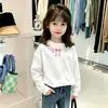 Camiseta de Manga Larga de Algodón Puro para Niñas para Primavera y Otoño, Top Base Elegante de Dibujos Animados para Niñas, Nuevo Top Infantil de Otoño 2026