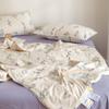 Edredón de verano fino de algodón con estampado floral pequeño estilo coreano al por mayor, edredón fresco de verano, núcleo de edredón de algodón de soja lavable para aire acondicionado