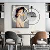 Pintura decorativa moderna de lujo para restaurante, con reloj, mural para sala de estar, mesa de comedor, pintura de pared combinada, fondo de belleza, pintura colgante de pared