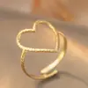 Anel Largo Dourado em Aço Inoxidável Transfronteiriço Personalidade de Nicho Simples em Aço Titânio Anel Aberto de Alta Qualidade Não Desbota