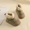 Botas de nieve para niños, botas cálidas de algodón con forro polar de invierno, zapatos unisex para niños pequeños, suela suave, antideslizantes, botines, botines de algodón para bebé
