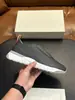 Sapatos Casuais Masculinos de Couro Genuíno Transfronteiriços para Corrida STN Padrão Lichia Slip-on Sola Grossa Amortecida Sapatos Masculinos para Comutador de Negócios Venda por Atacado