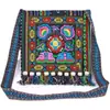 Elementos Culturales Étnicos Zhuang de Guangxi, Mochilas Étnicas con Flores de Brocado Zhuang, Artesanías Especiales del País Zhuang, Decoraciones para Actividades Escolares