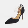 Zapatos de tacón de aguja de gamuza con punta fina y perlas estilo francés, nuevo estilo, zapatos de novia Xiuhe rojos, zapatos cerrados de alta gama para mujer