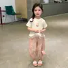 Conjunto de Verão Manga Curta para Meninas 2026 Novo Estiloso Infantil Casual Fino Conjunto de Duas Peças Roupas de Verão para Bebê Menina