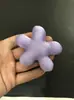 Gran Inventario de Flores de Camelia de Alta Gama, Flores Pequeñas Fragantes, Accesorios, Flores para Bolsos, Flores para Zapatos, Boutonnières y Broches Versátiles
