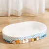 Placa arranhadora para gatos e cama para gatos com estampa de vaca branca, durável e sem soltar pelos, design tudo-em-um, papelão ondulado resistente a arranhões, brinquedo arranhador para gatos, suprimentos para animais de estimação