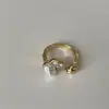 Anillo de Oro de Forma Especial con Perlas Barrocas de Lujo Ligero y Alta Gama para Mujer con Anillo de Moda Único y Exquisito