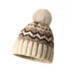 Gorro tejido de lana cálido estilo Fair Isle con pompón para mujer, otoño e invierno, engrosado, forrado de polar, protector de orejas, venta al por mayor