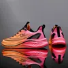 Zapatos deportivos casuales, zapatillas de correr de dos tonos de moda para estudiantes, entrenamiento, carreras y parejas, zapatos para caminar ligeros y transpirables, disponibles para venta al por mayor