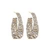 Venta directa Pendientes S925 Europeos y Americanos de alta gama Pendientes de lujo con diamantes de temperamento Pendientes retro para mujer Joyería transfronteriza de cruz de oreja barroca