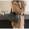 Bolso Maillard Vintage de Gran Capacidad para Mujer 2024 Nuevo Bolso Tote de Moda Bolso de Mano Texturizado de Nicho