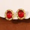 Brincos de argola redondos geométricos com incrustação de diamantes, elegantes, de luxo leve, versáteis e personalizados, de corte europeu e americano, nova moda