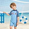 Traje de baño de una pieza para niños Corea del Sur ins bebé bebé secado rápido protector solar pequeño, mediano y grande traje de surf para niños traje de baño para niños