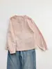 Camisa estilo francés, artística, rosa claro - ¡una pieza única, hecha a mano! Camisa versátil, natural, de algodón de alta densidad con un diseño minimalista, perfecta como top para mujer
