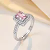 Anillo de Lujo Ligero Estilo Francés de Alta Gama Totalmente Incrustado con Microdiamantes para Mujer, Súper Brillante, Moderno, Exquisito, Versátil, Modelo Nuevo, Anillo de Venta Caliente en Transmisión en Vivo