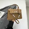 Bolsa Kelly Retrô de Mão, Bolsa Transversal, Bolsa Feminina Mais Vendida, Bolsa Quadrada Pequena Versátil de Alto Nível, Bolsa de Ombro Niche para Trabalho