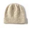 Gorros de Cachemira para Hombres y Mujeres, Nuevo Estilo de Otoño e Invierno de Cachemira, Gorros Cálidos de Punto de Color Sólido Hueco, Dropshipping Transfronterizo