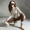 Conjunto Deportivo de Yoga para Mujer de Dos Piezas Ajustado Chaqueta de Cuello Alto Pantalones de Yoga de Cintura Alta Bloque de Color Alta Elasticidad Sensación Nude