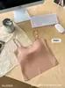 Sujetador strapless de seda helada sin costuras con tirantes finos, camisola de perlas con copas, corte ajustado, cómodo para llevar debajo o encima, top de tubo