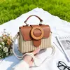 Bolsa Caixa de Palha Tecida Floral Simples e Fashion Transfronteiriça, Bolsa de Mão Urbana Tendência para Mulheres, Bolsa Casual de Ombro e Transversal