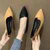 Moda Bico Fino Sola Macia Versátil Mocassins 2025 Verão e Outono Novos Sapatos Baixos Mulher Rasteirinhas Pretas de Salto Baixo