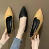 Mocasines Planos Poco Profundos de Punta Versátiles Zapatos Planos de Suela Blanda Tendencia Zapatos de Mujer Nuevo Estilo Primavera y Otoño 2025