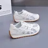 G9007 Novos Sapatos de Malha Femininos Primavera Novos Tênis Esportivos Comércio Exterior Sapatos Brancos Atacado Transfronteiriço Respirável Moderno Sola Grossa