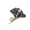 Exquisita Broche de Hoja de Ginkgo con Perla Blanca Australiana y Circonita Morada Estilo Lujo Ligero para Mujer Pin para Suéter de Otoño e Invierno con Sentido de Ambiente