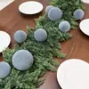 En stock: Juegos de Bolas de Terciopelo de 6 cm para Celebraciones Navideñas, Decoraciones Festivas para Fiestas y Escaparates de Centros Comerciales, Directo del Fabricante