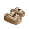 Versão em Couro de Vaca Sandálias Aumentadoras de Altura com Solado Grosso de 8cm para Mulheres Baixas, Confortáveis para os Pés, Sandálias de Bico Aberto para Uso Externo no Verão, Sandálias Estilo Birkenstock