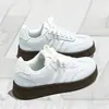 Zapatillas versátiles de rayas y lunares para mujer, novedad otoño 2026 estilo campus coreano suela blanda cómodas casual zapatillas de entrenamiento alemanas