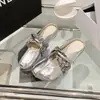 Zapatillas de Media Piel Mary Jane Estilo Francés con Tacón Oculto y Punta Dividida para Mujer, Para Usar al Aire Libre, Novedad 2026, Zapatillas Perezosas sin Cierre
