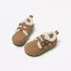 Botas de Nieve Cómodas de Suela Blanda para Niñas 2026 Otoño/Invierno Nuevo Estilo Estilo Retro para Niños Zapatos de Algodón Cálidos con Felpa Zapatos Elegantes de Piel