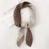 Bonita Bufanda Pequeña Estilo Ins de Corea del Sur Combinable a la Moda Primavera y Otoño Decorativa Bufanda Cuadrada Lazo para el Cabello Lazo para Bolsa Bufanda Delgada