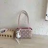 Bolsa de Ombro Transfronteiriça de Bolinhas para o Dia a Dia, Estilo Fresco e Doce, Novo Modelo 2026, Bolsa Quadrada Pequena de Design Exclusivo para o Dia a Dia