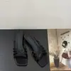 Sandalias elegantes de mujer estilo francés Chuyuji 2026 verano nuevo punta abierta cuña versátil de moda estilo hada zapatillas de tacón alto